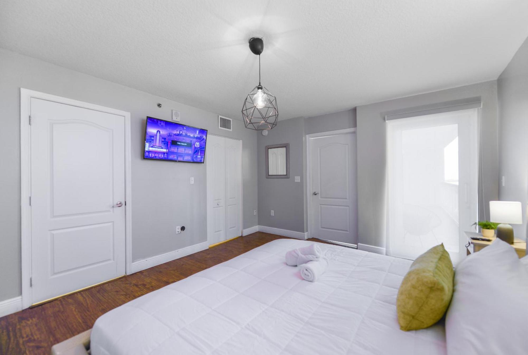 Amazing 3 Bedroom Condo At Brickell With Pool Miami Esterno foto